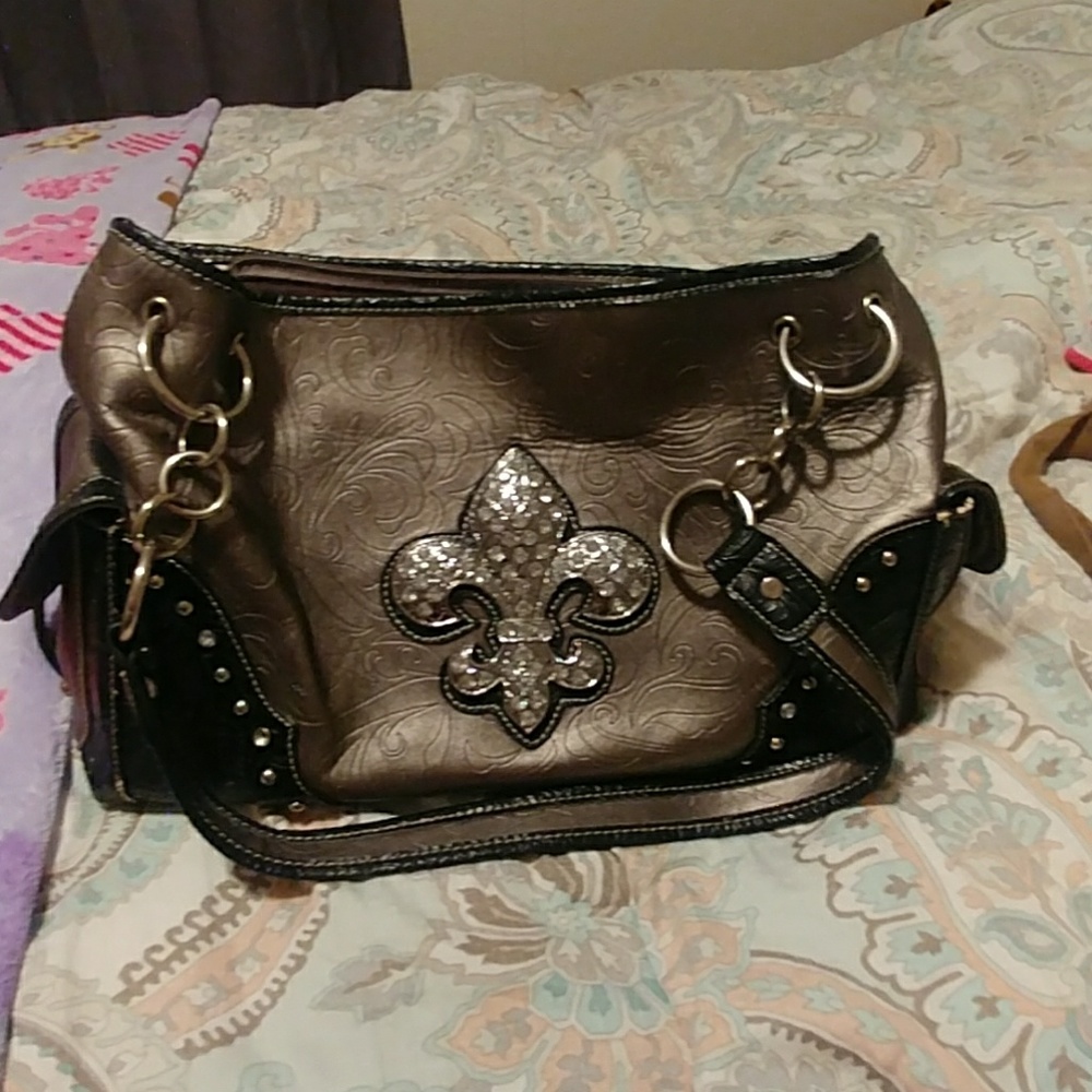 Fleur de lis purse